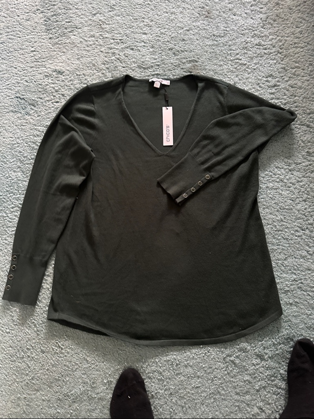 Darkest Spruce Chicos V-Neck Long Sleeve Knit Top New With Tags!
